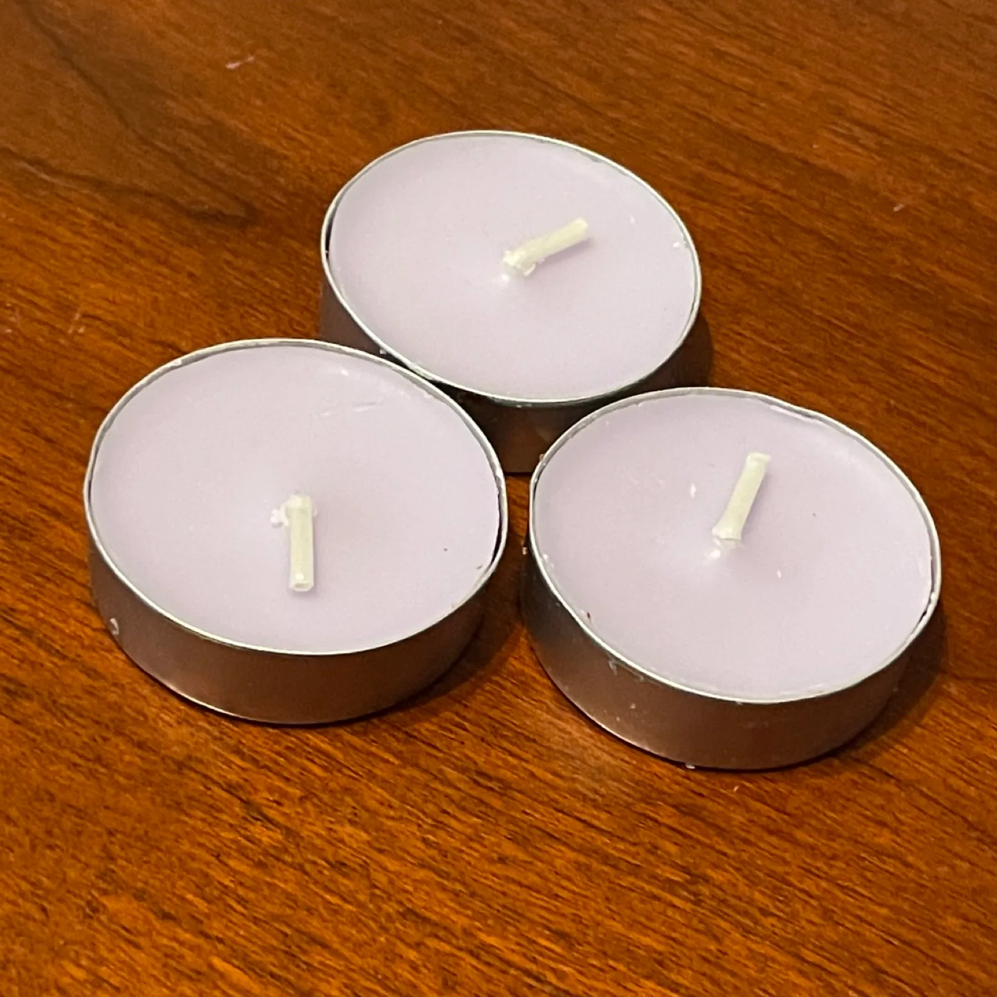 3 lavender Tea Light Candles thumbnail