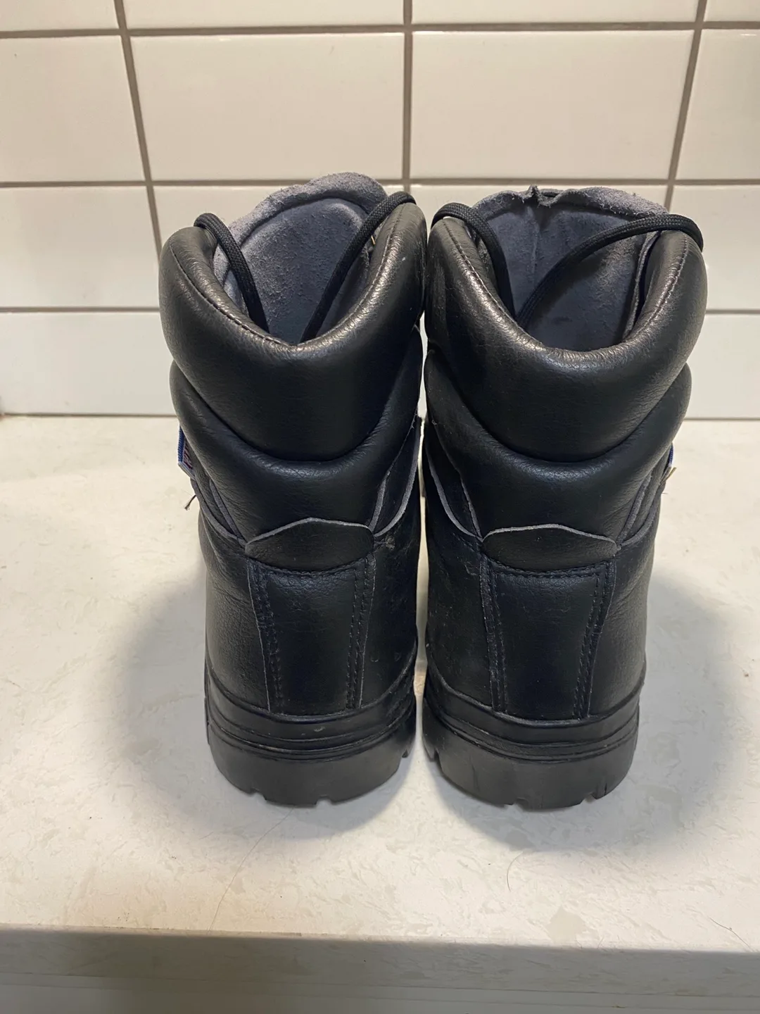 Men’s Hiking Boots image indicator(3)