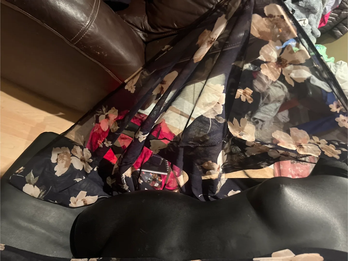 Floral Print Kimono - Black & Beige image indicator(2)