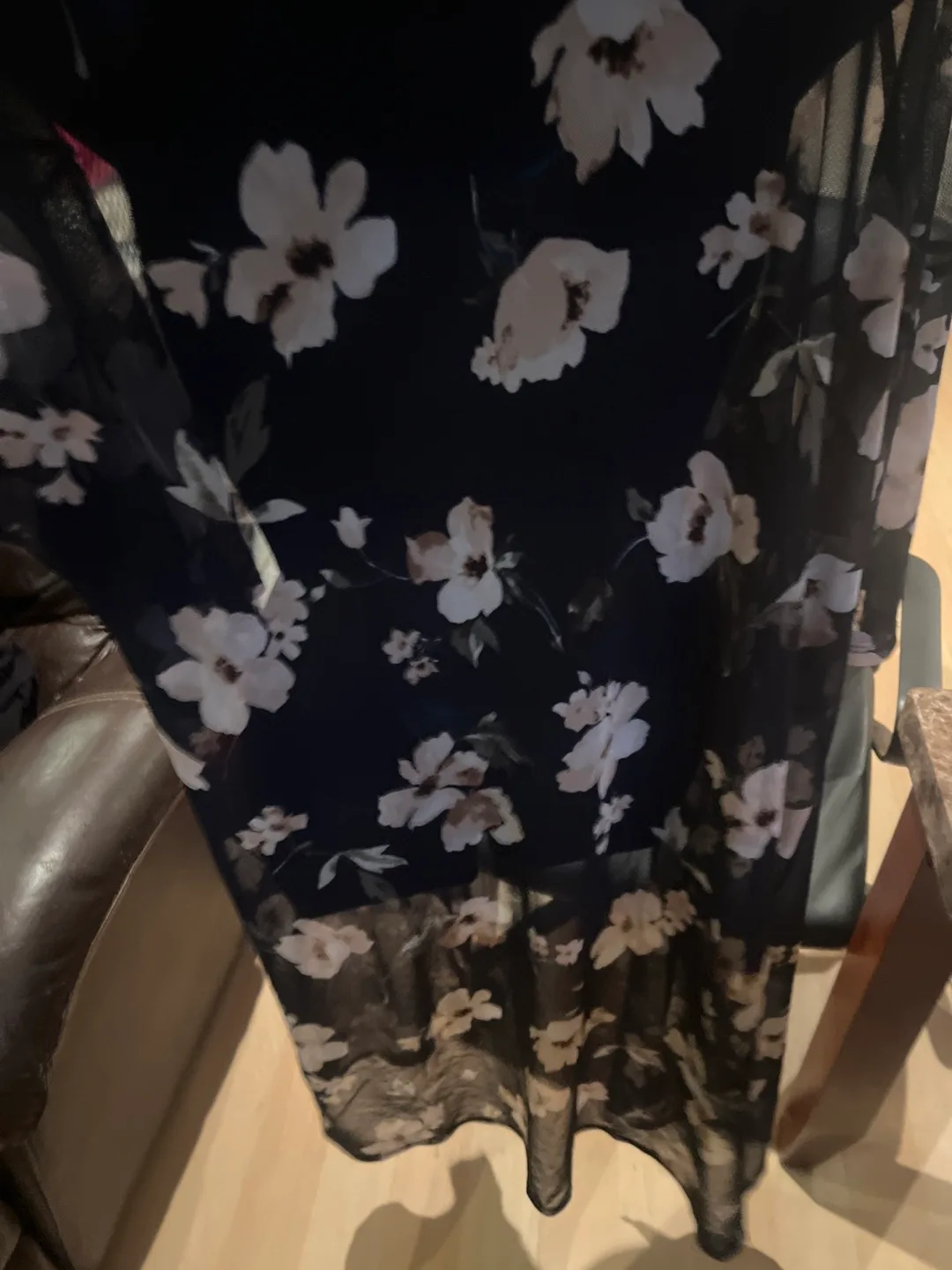 Floral Print Kimono - Black & Beige image indicator(4)