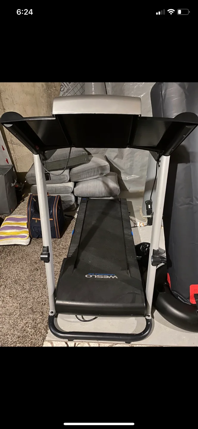 Weslo Treadmill thumbnail