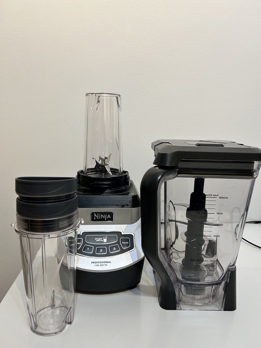 Ninja Professional 1100 Watts Blender - photo 2
