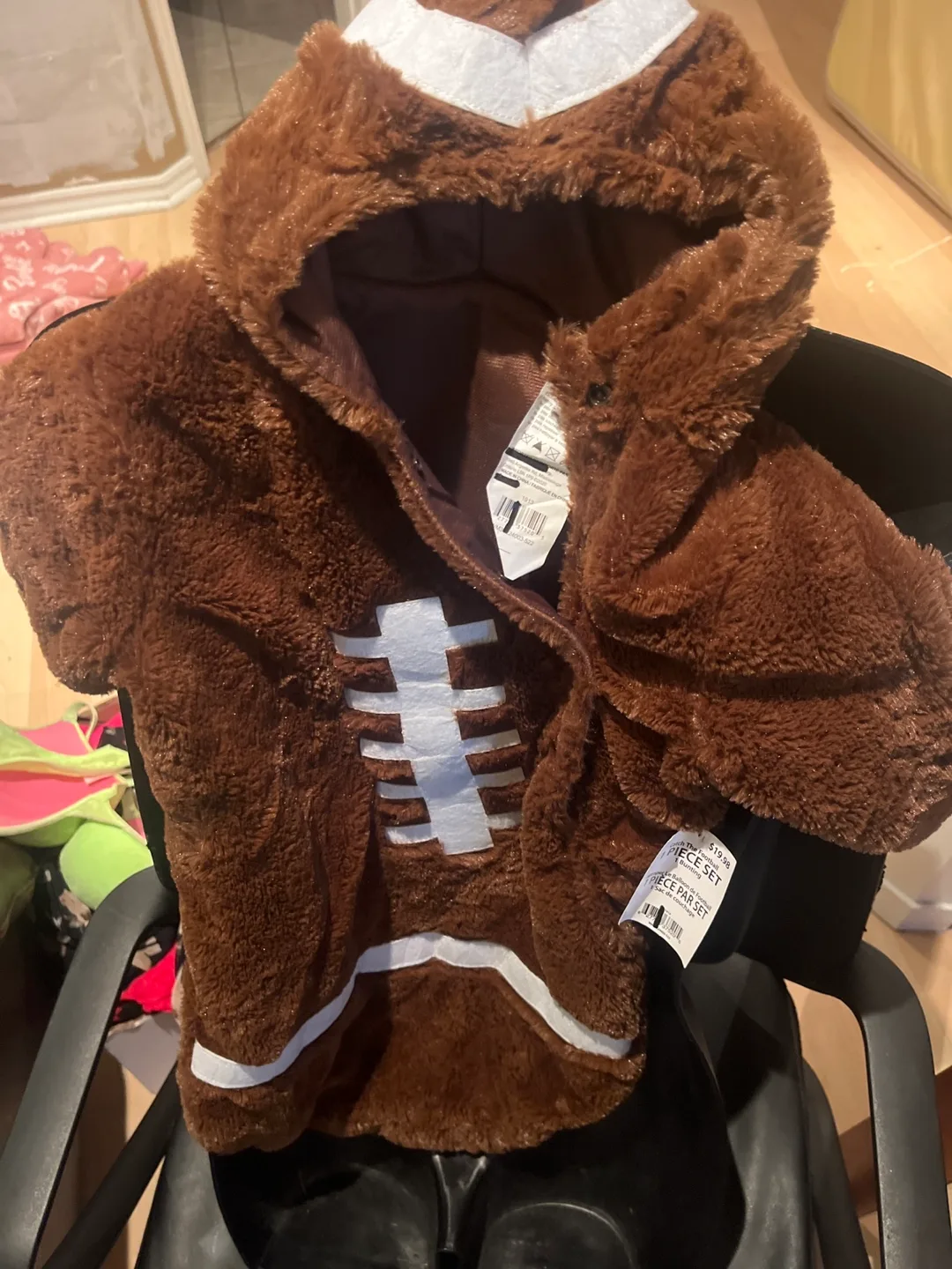 Halloween Costume - Football Outfit image indicator(2)