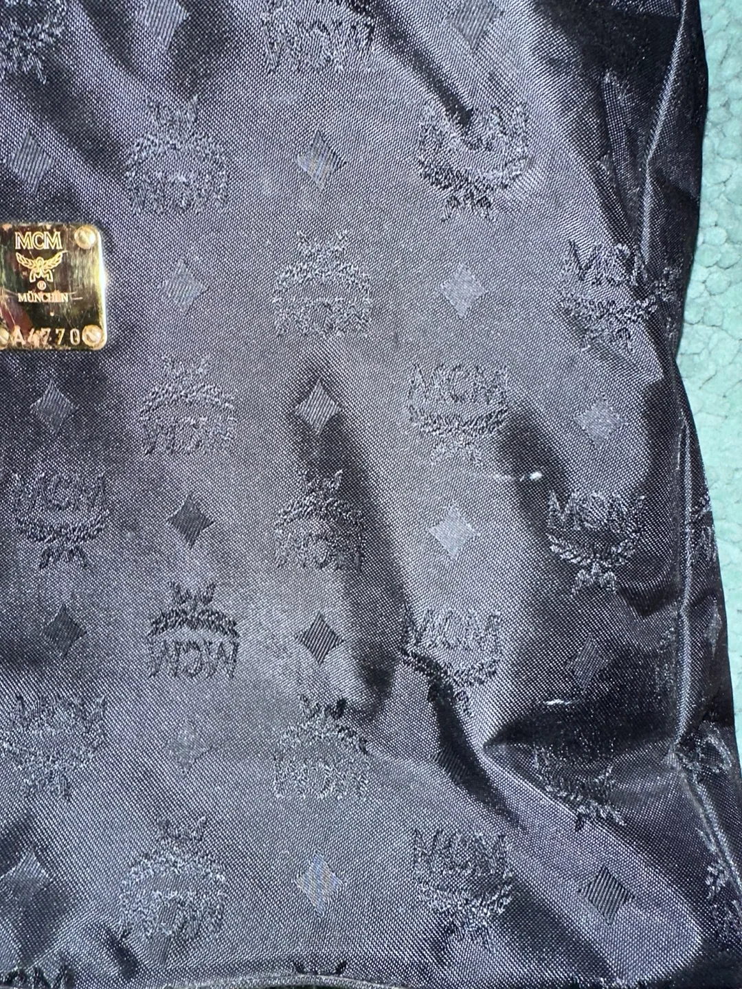 MCM Black Tote Bag image indicator(2)