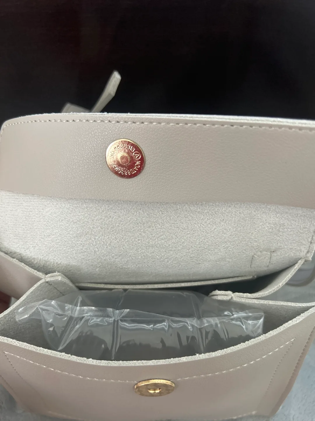 Beige Crossbody Bag - New Condition! image indicator(4)