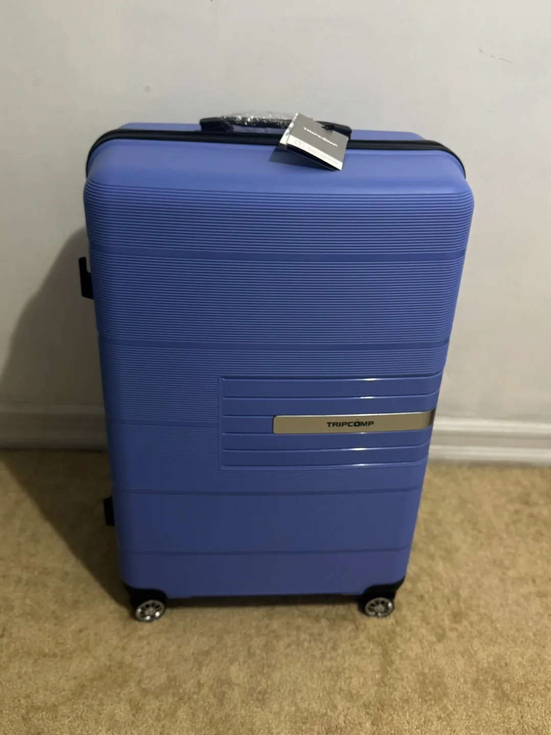 Brand new 24inch Luggage thumbnail