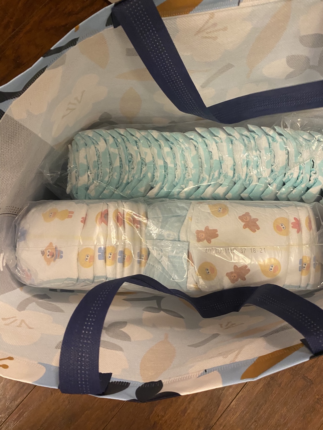 Assorted baby diapers - photo 3