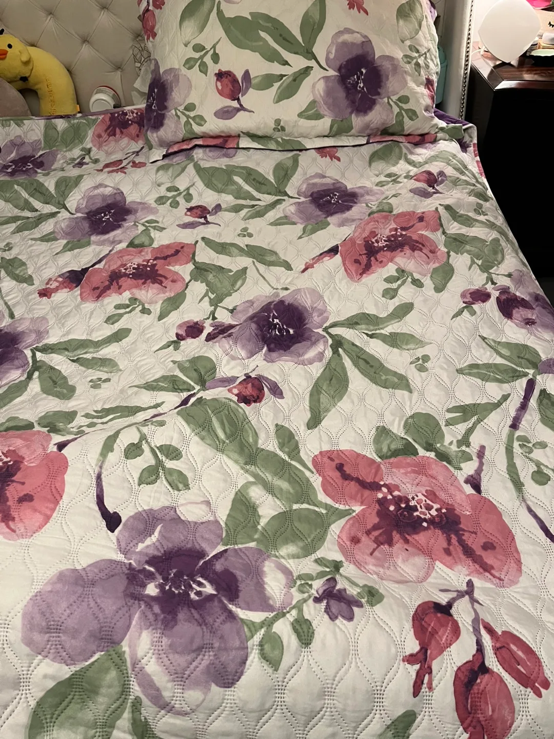 King SizeFloral Quilted Bedspread Set thumbnail