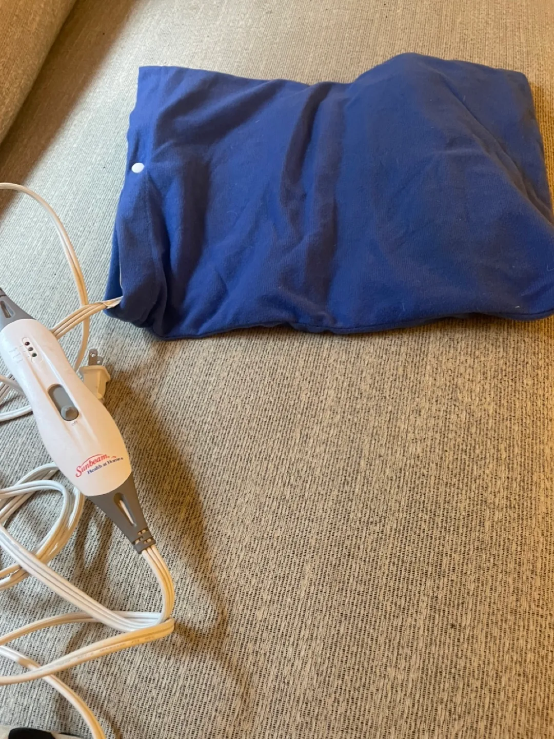Sunbeam Heating Pad thumbnail