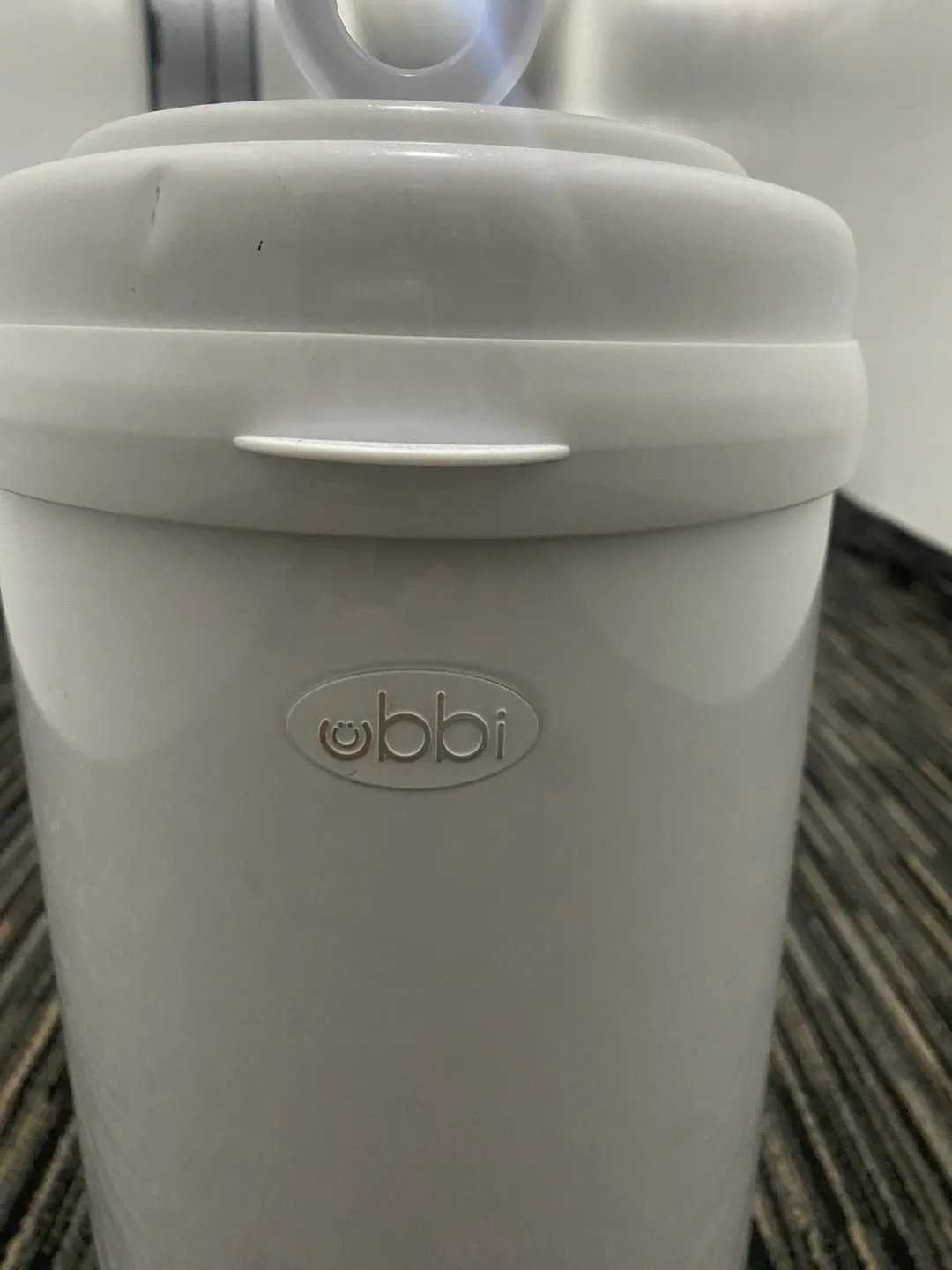 Ubbi Diaper Pail - White image indicator(3)