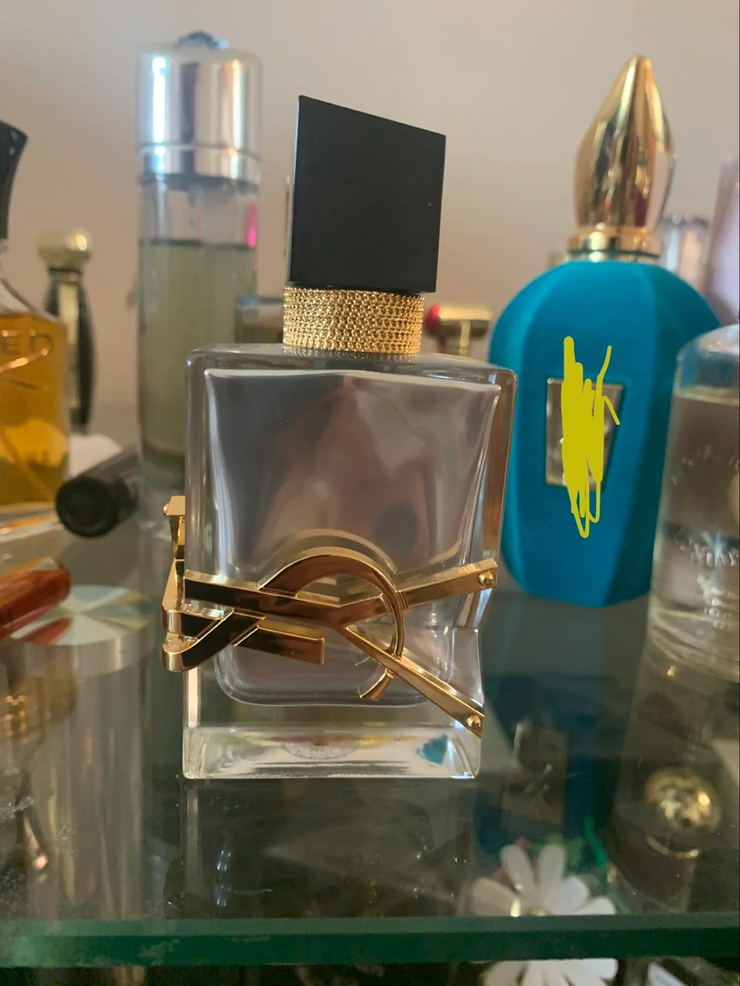Yves Saint Laurent Libre l’absolut platine thumbnail