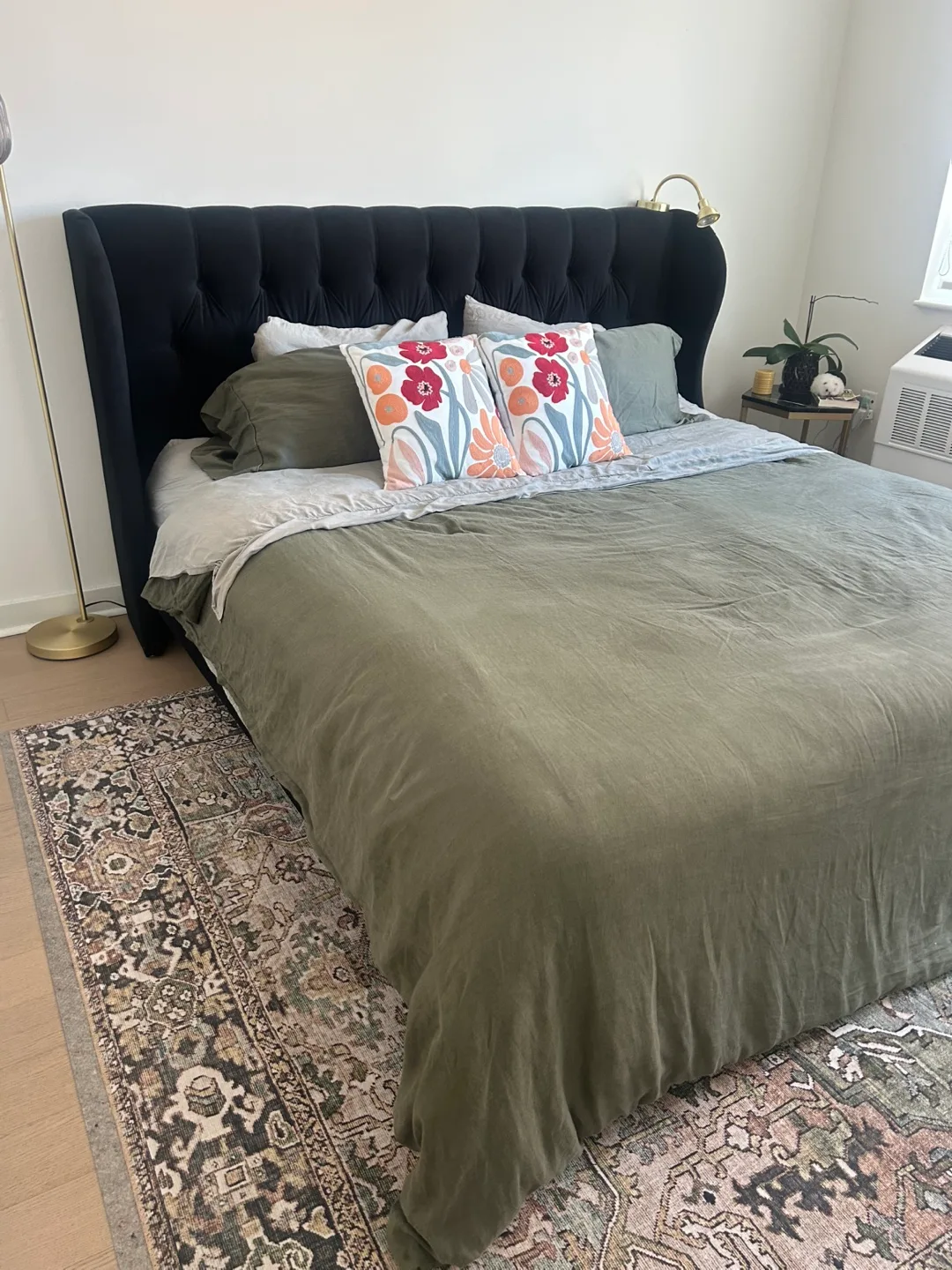 Ettitude bamboo bed linens + linen duvet + comforter King image indicator(2)