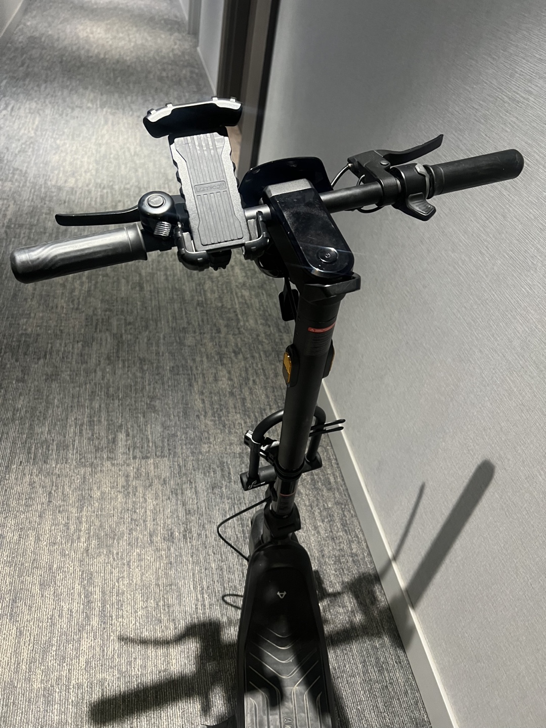 NIU Electric Scooter KQI 3 Pro black - photo 2