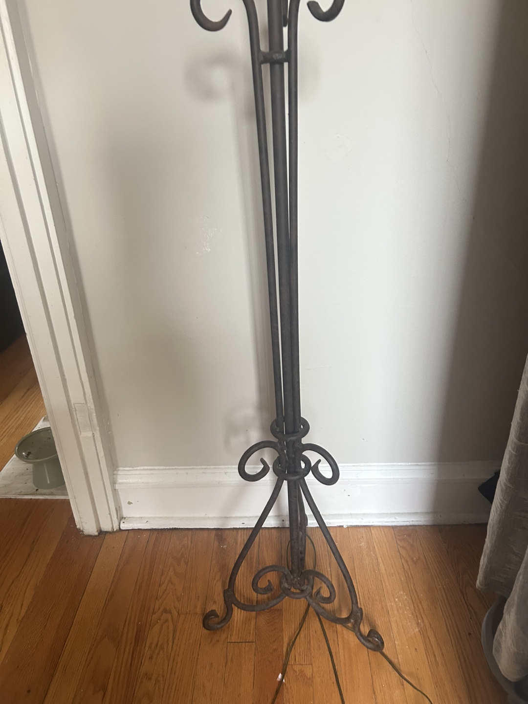 Vintage Wrought Iron Floor Lamp - photo 5
