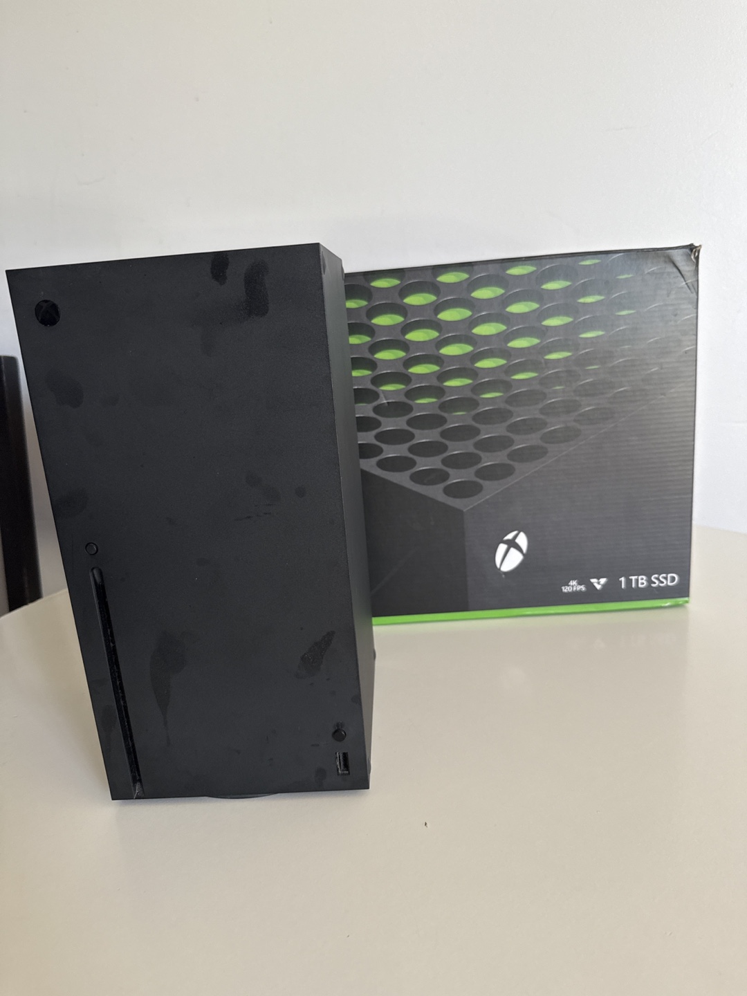 Xbox Series X 1TB SSD Console with Box