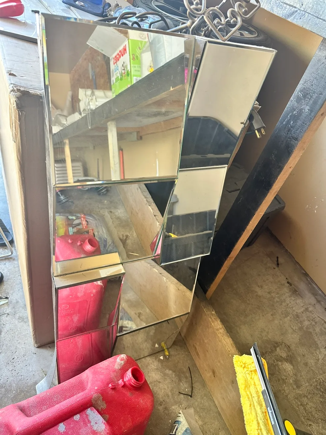 Geometric Mirror Wall Decor thumbnail
