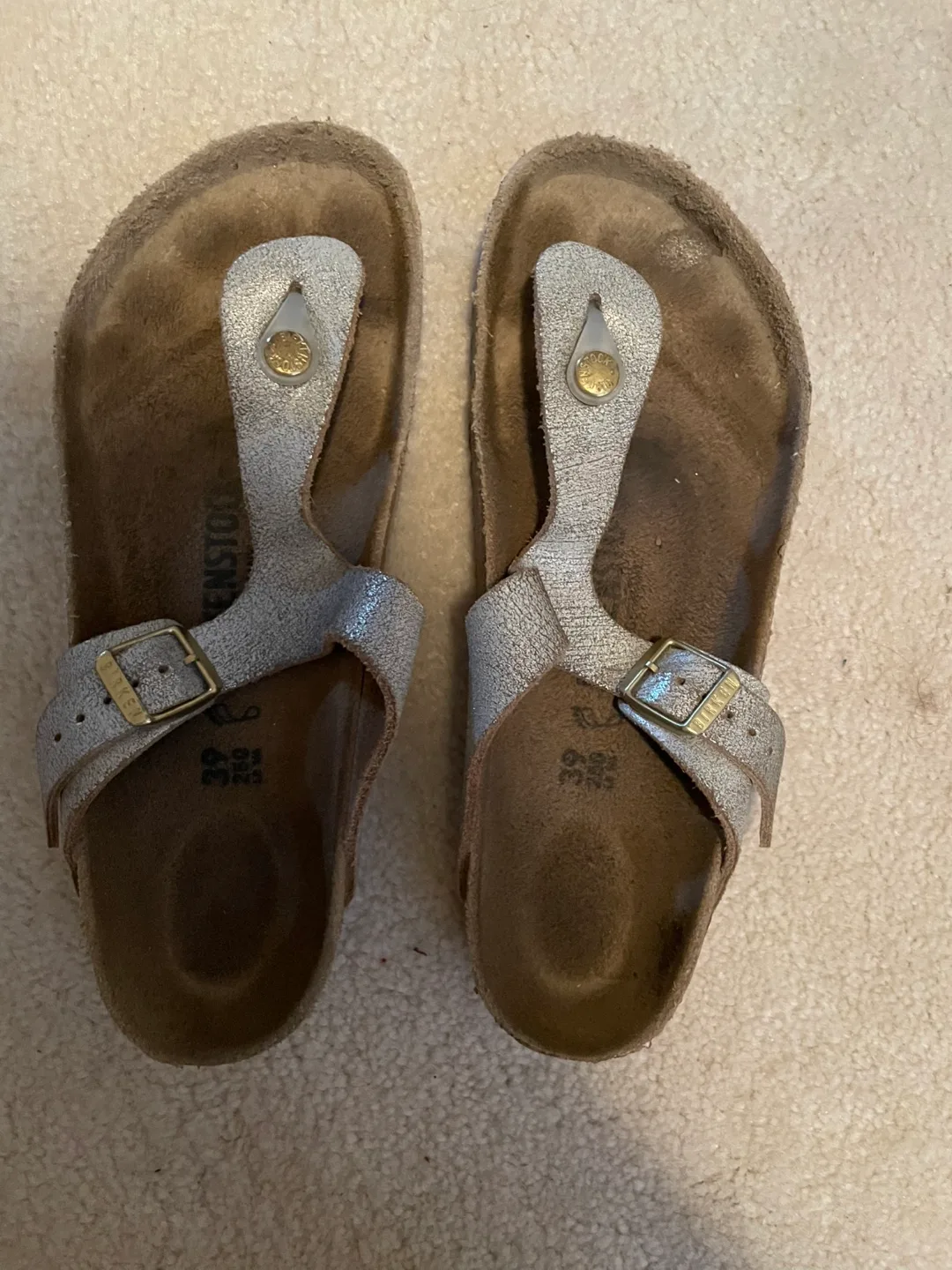 Birkenstock Gizeh Sandals Size 39 (US 8) thumbnail