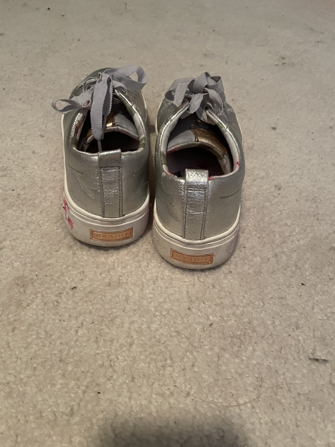 Ted Baker Kelleip Silver Sneakers - US 6 - photo 2