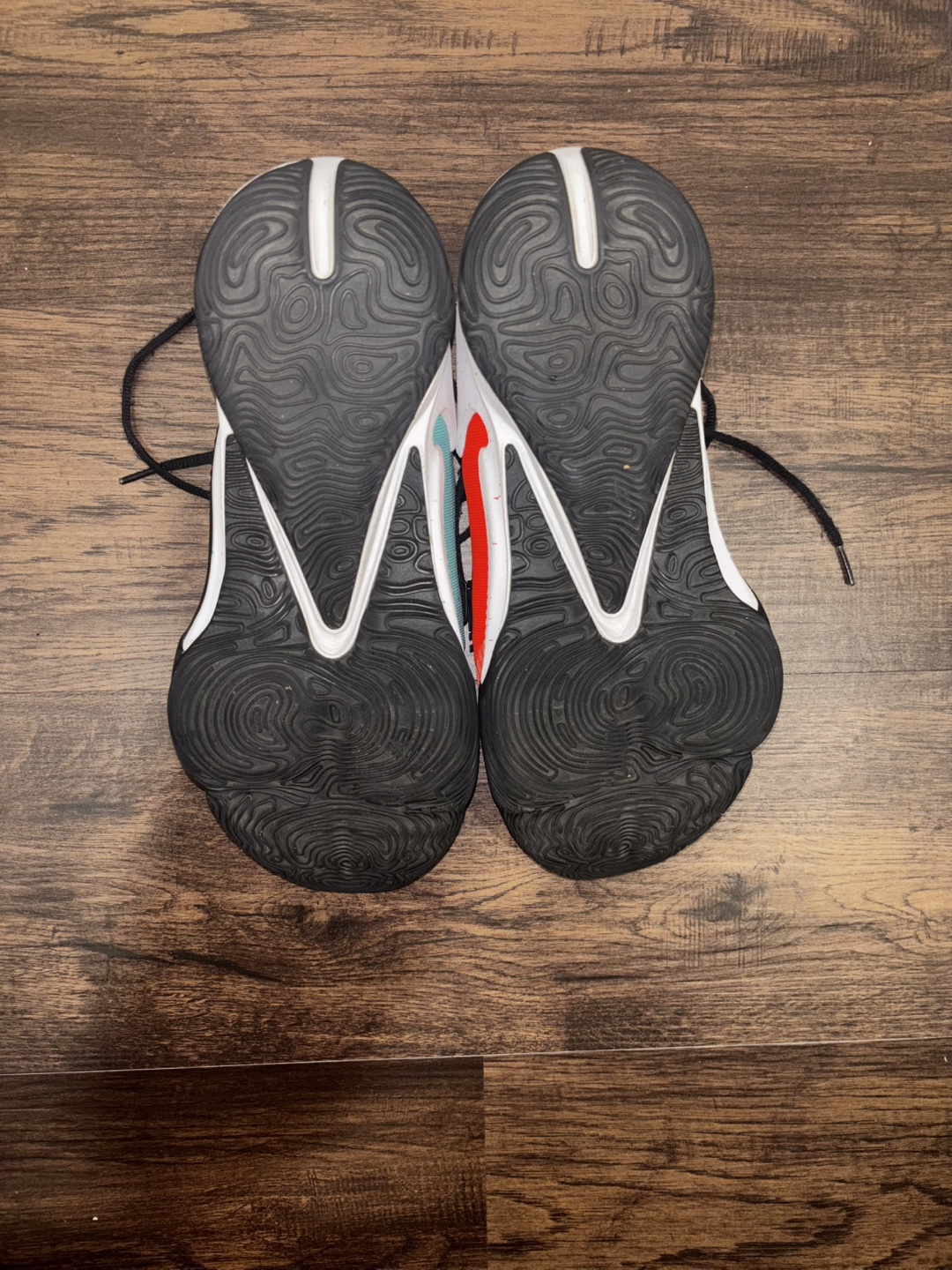 Giannis zoom freak 3 size 10.5 - photo 5