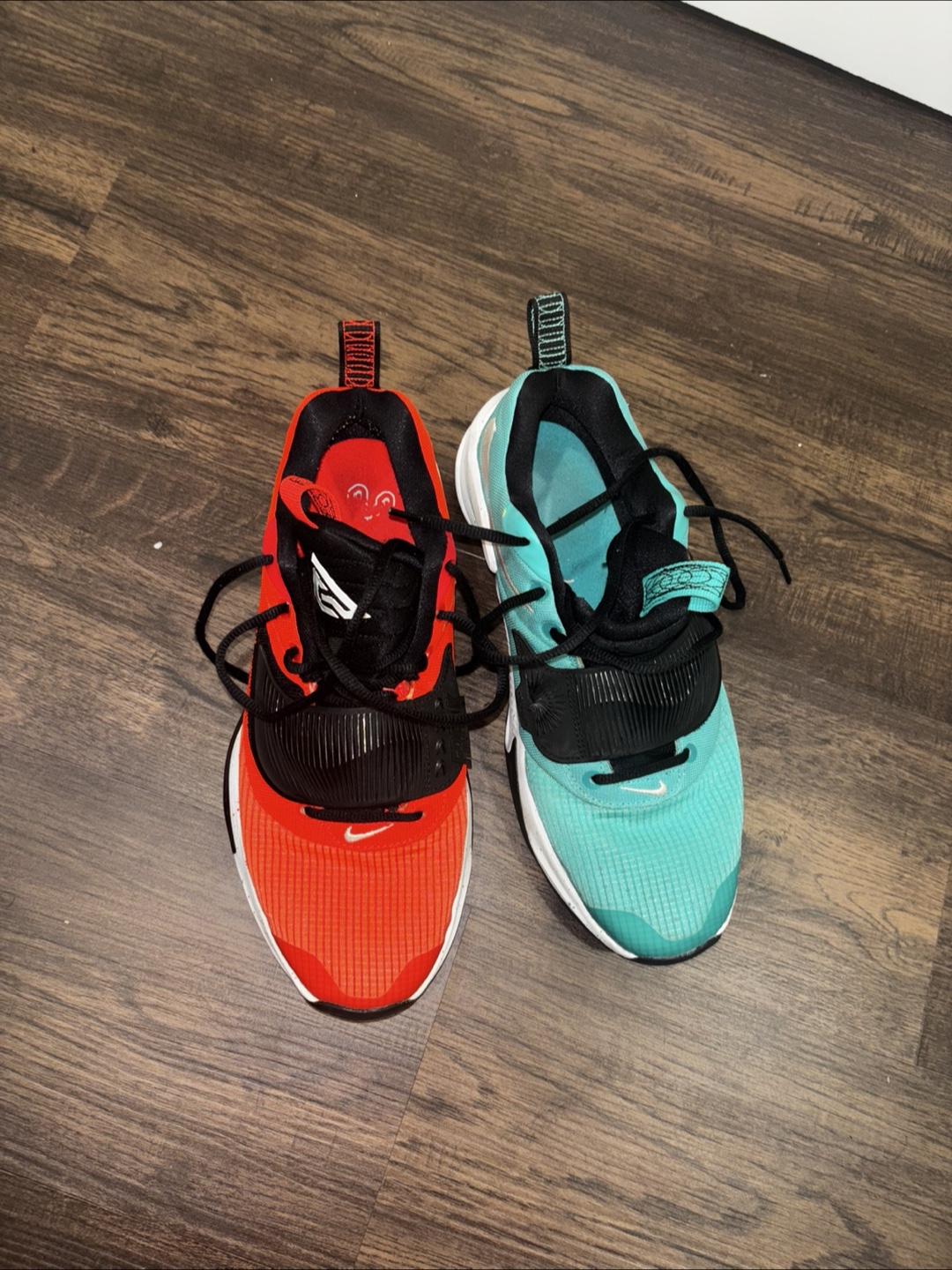Giannis zoom freak 3 size 10.5