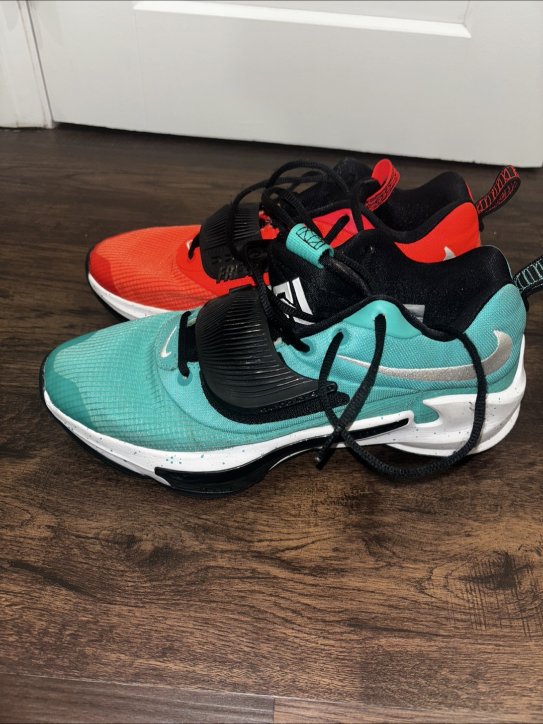 Giannis zoom freak 3 size 10.5 - photo 3