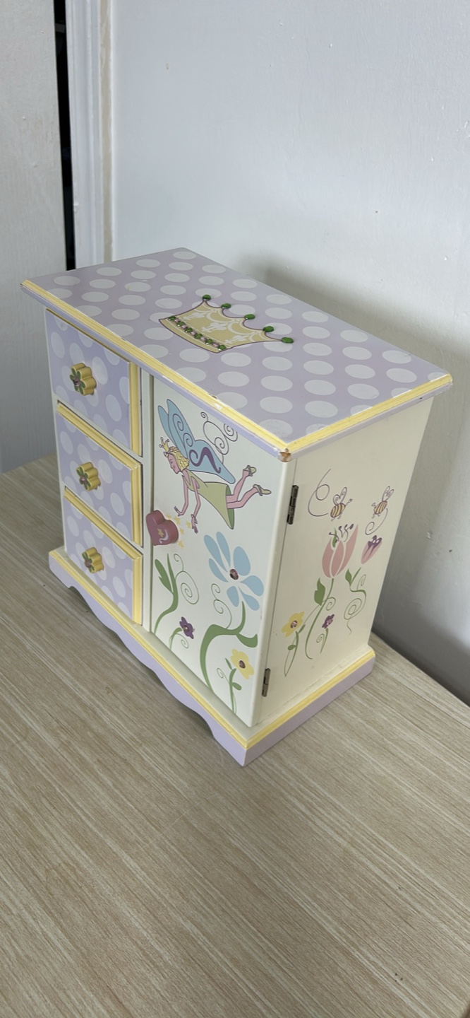 Kids' Wooden Jewelry Box - photo 2