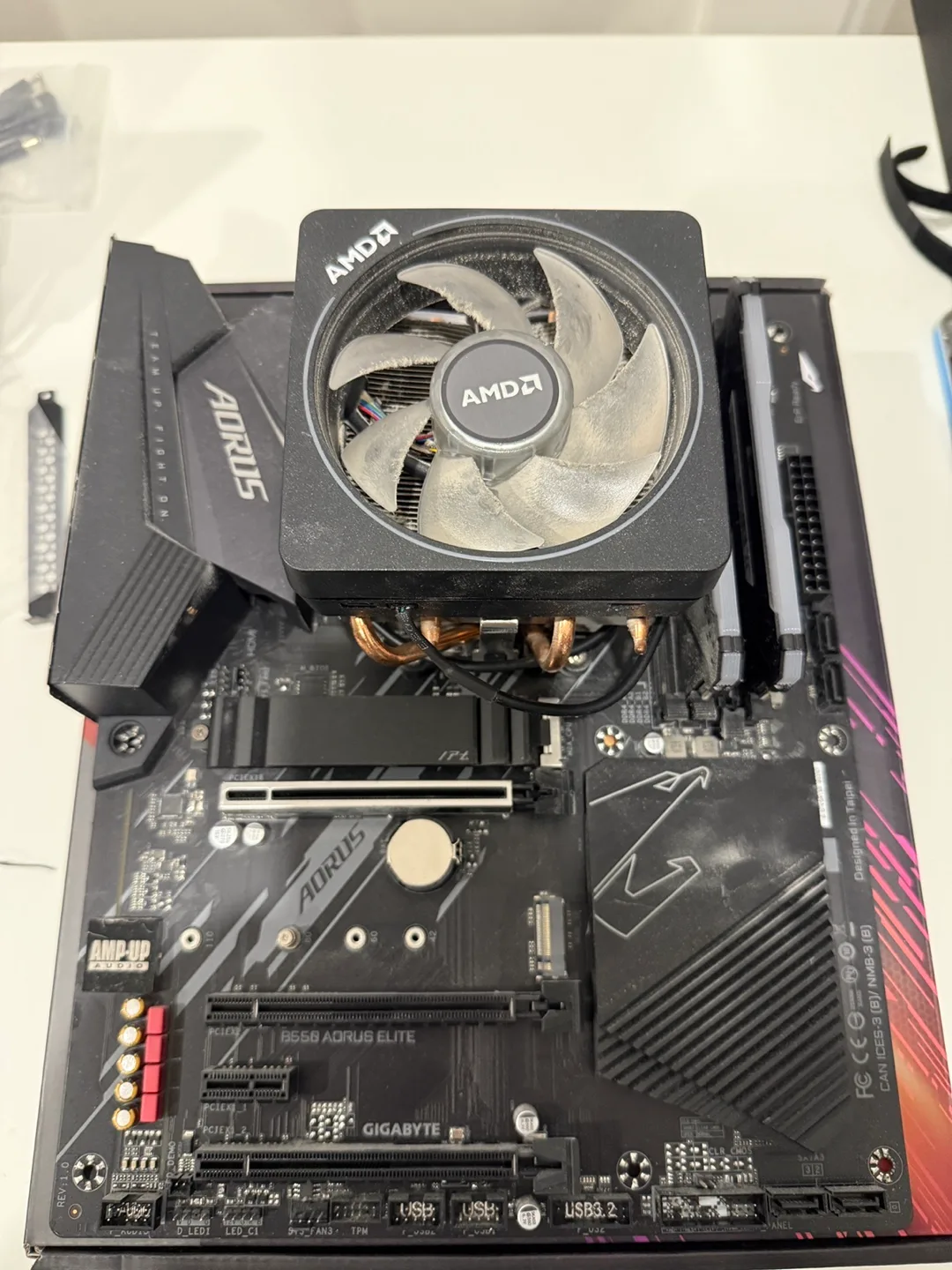 AMD Ryzen 7 3700X CPU with Gigabyte Aorus B550 Elite thumbnail