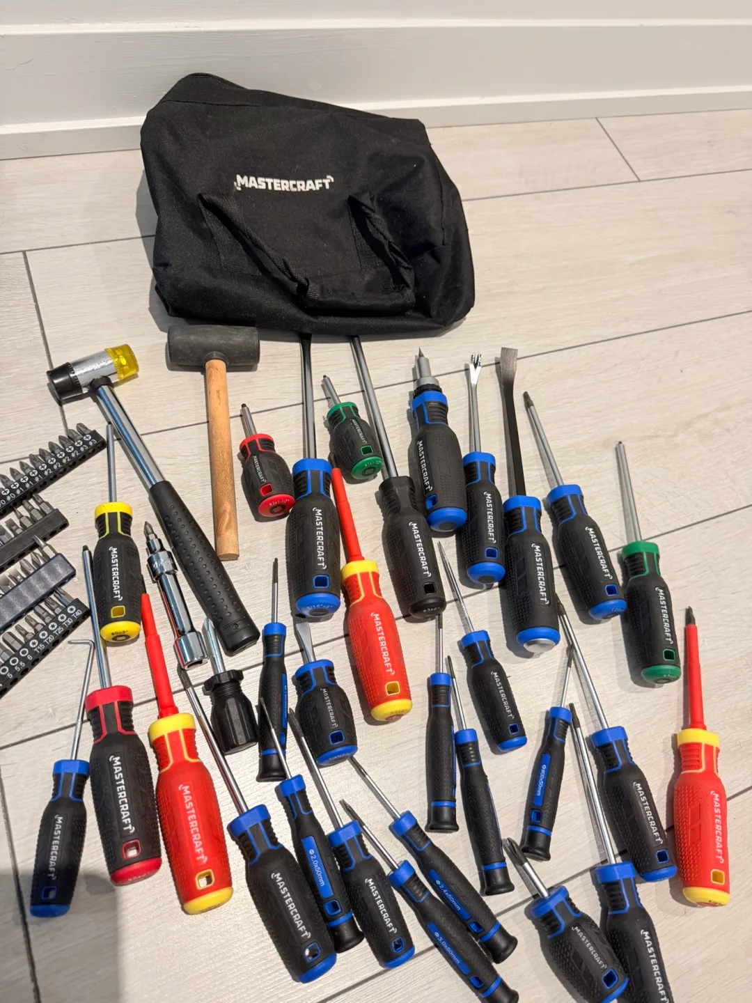 Mastercraft Screwdriver Set with Bag