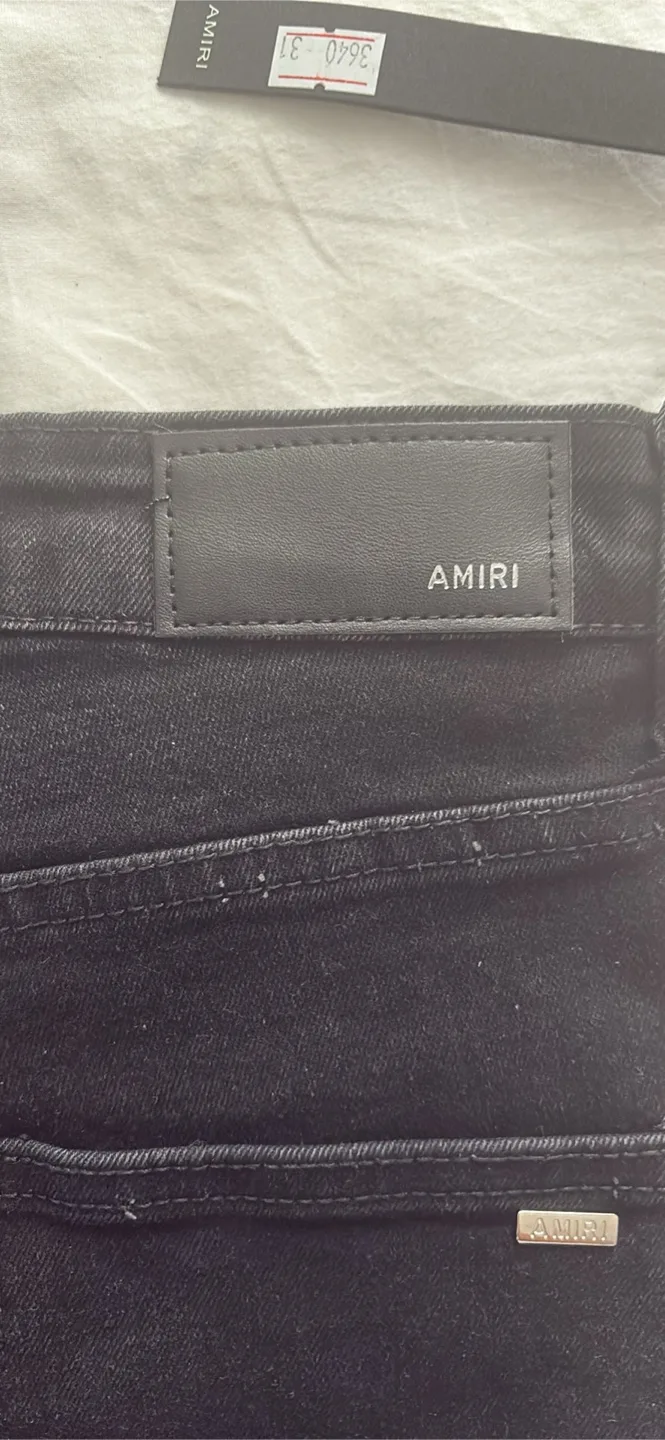 Amiri Jeans size 31 image indicator(6)
