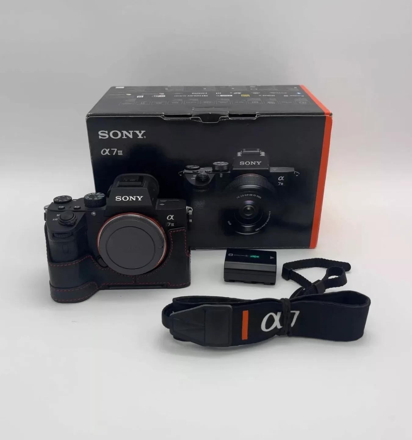 Sony Alpha A7 III 24.2MP 4K Digital Camera 9794 Shutter Count thumbnail