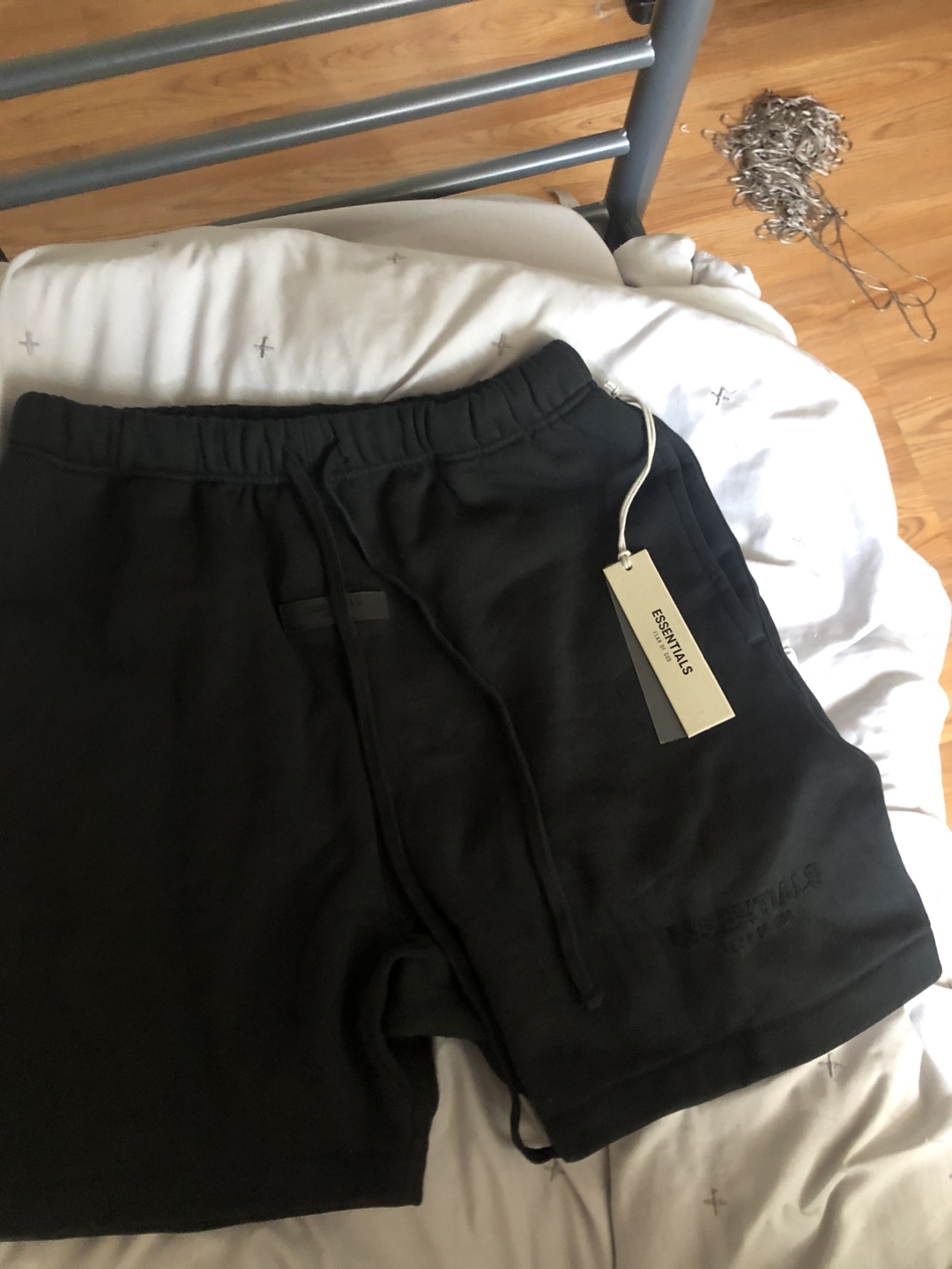 Essentials Fear of God Black Shorts - New with Tags - photo 2
