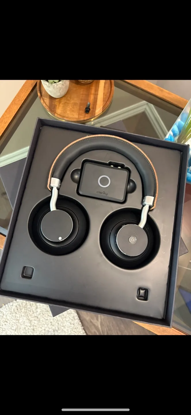 Clarity TL200 Wireless TV Listener Headphones - Like New! thumbnail