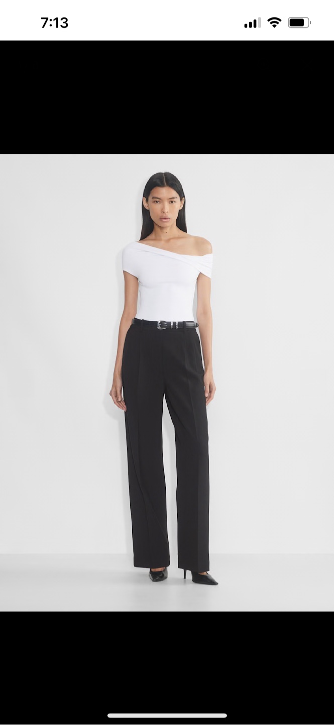 Aritzia Contour Ravish Top - Size XS