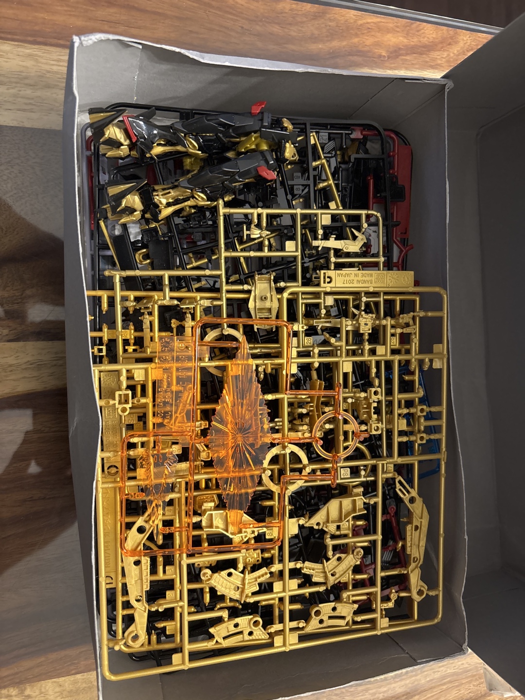 Bandai RG 1/144 Gundam Astray Gold Frame Amatsu Mina - photo 5