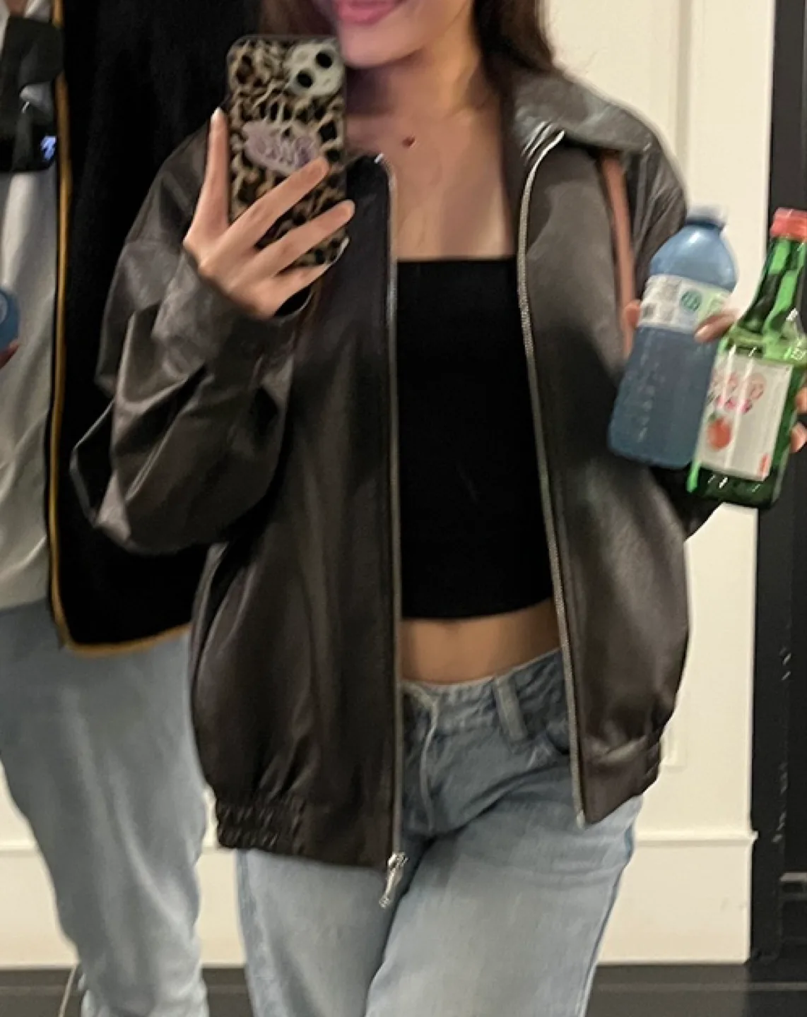 Double lined leather jacket image indicator(3)