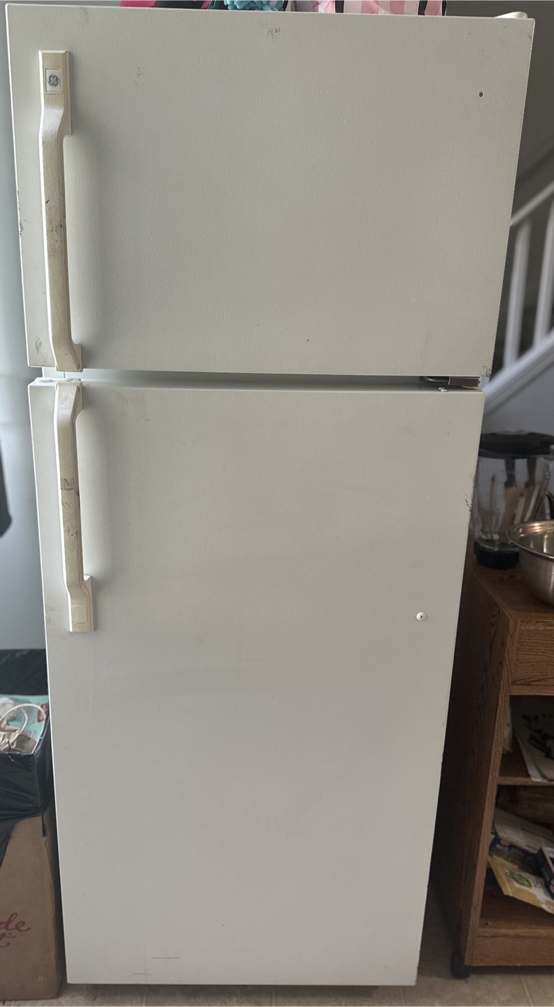 Fridge.