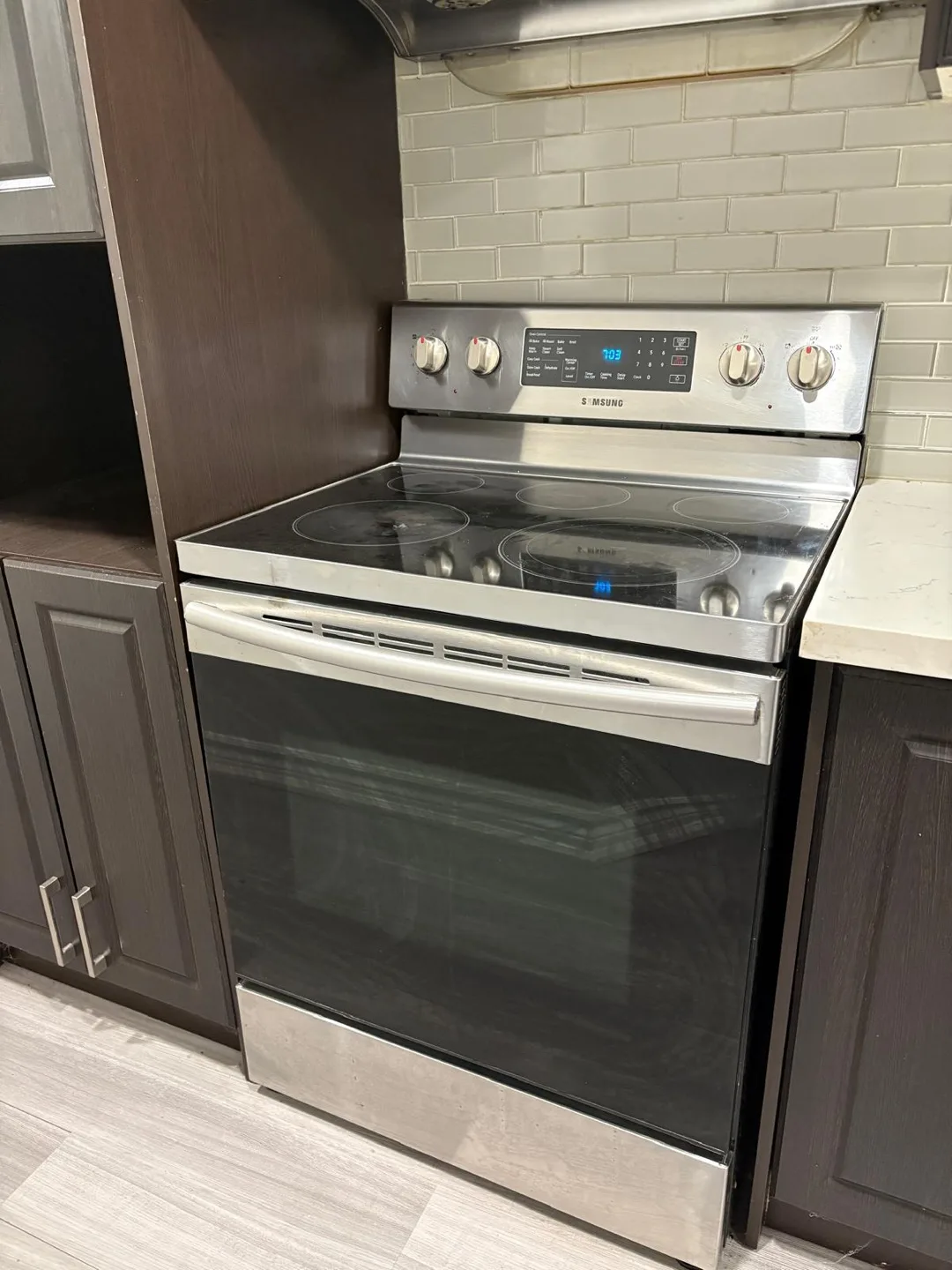 Samsung electric stove thumbnail