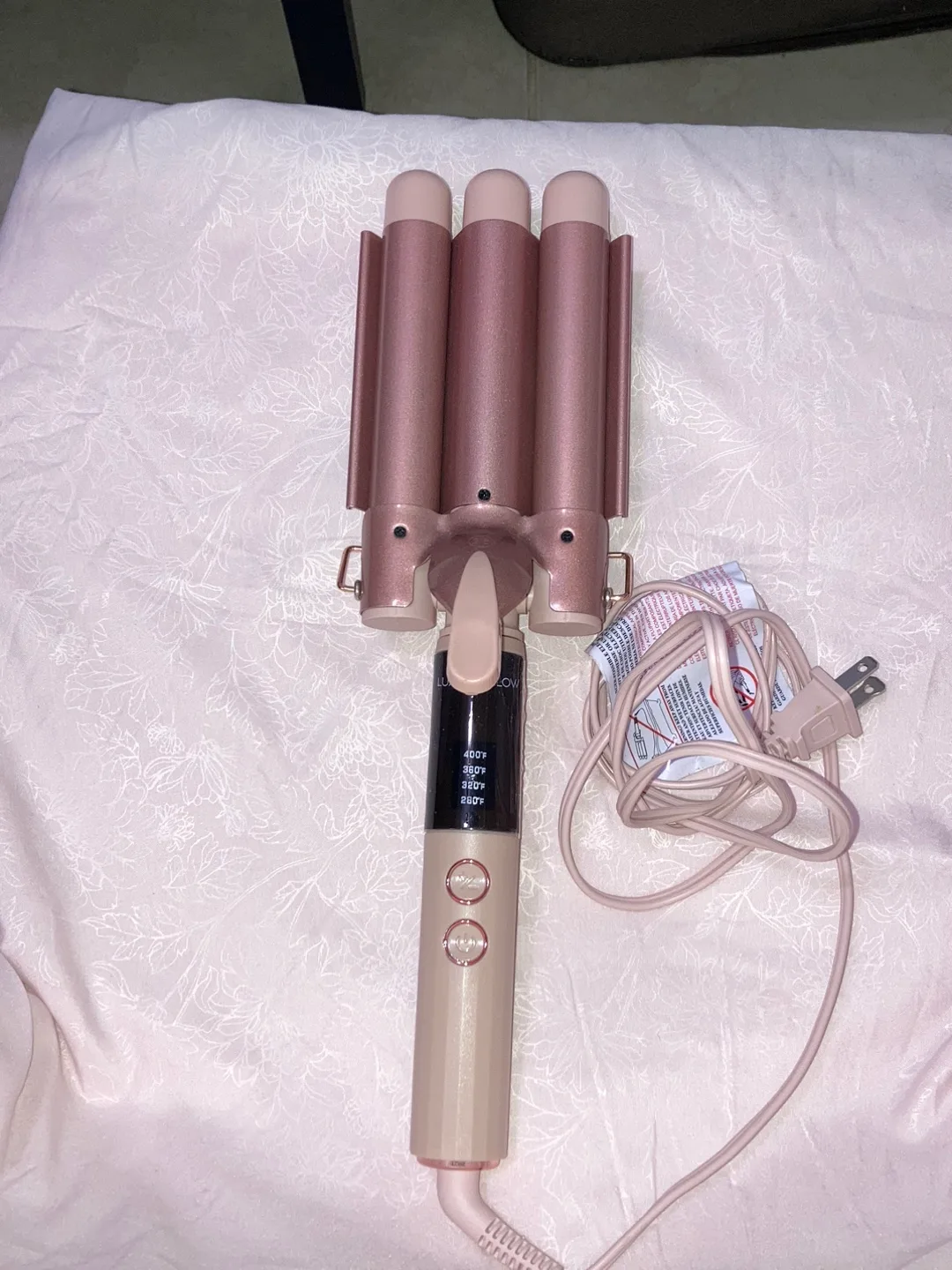 Revlon Jumbo 3 Barrel Hair Waver thumbnail
