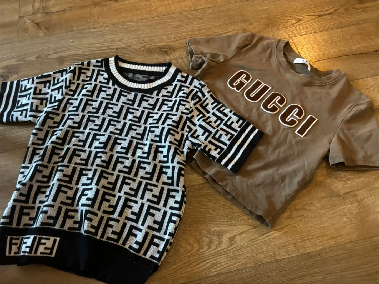 Knit Shirt image indicator(4)