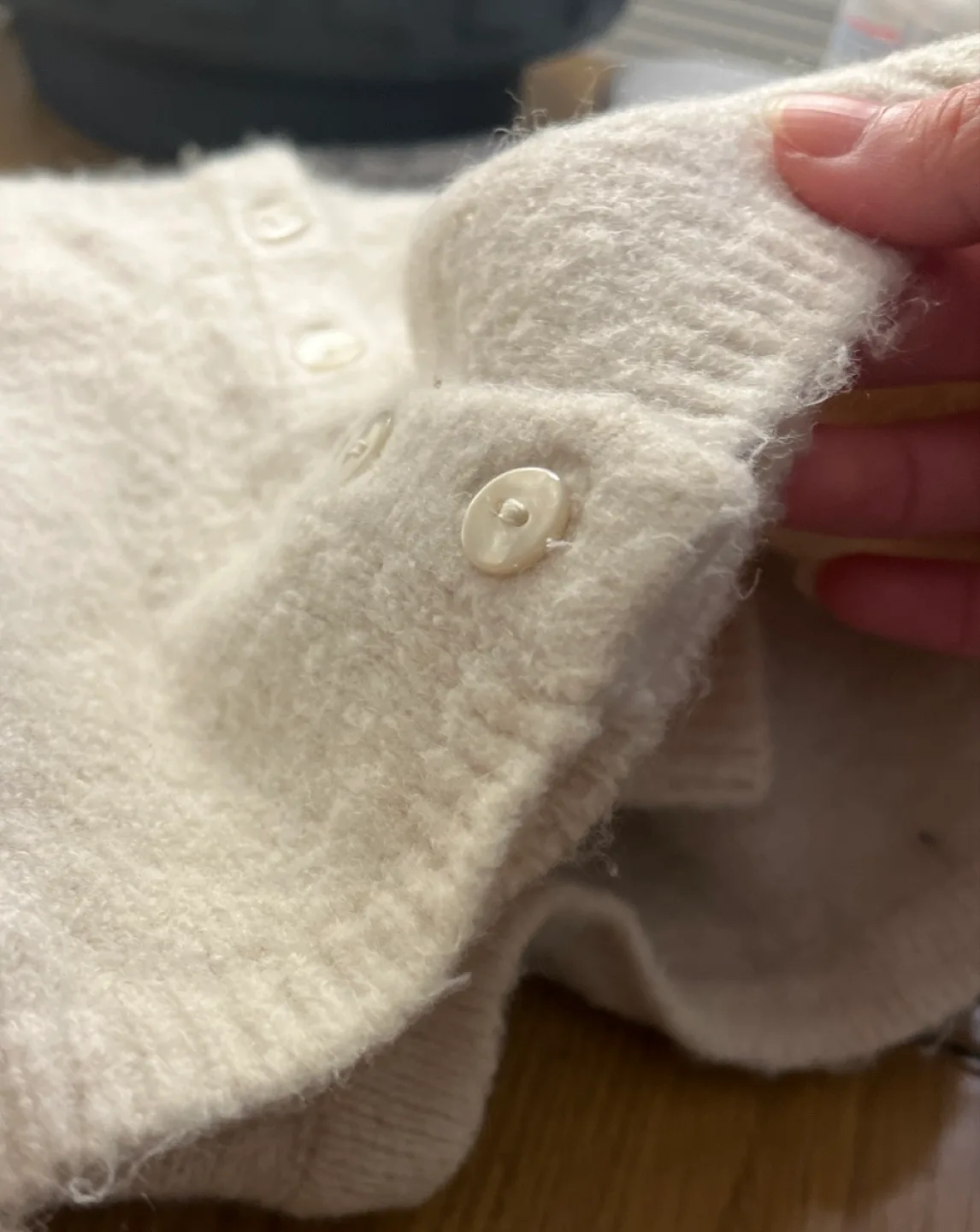 Dynamite Knitwear Collection Cardigan - Size S image indicator(4)