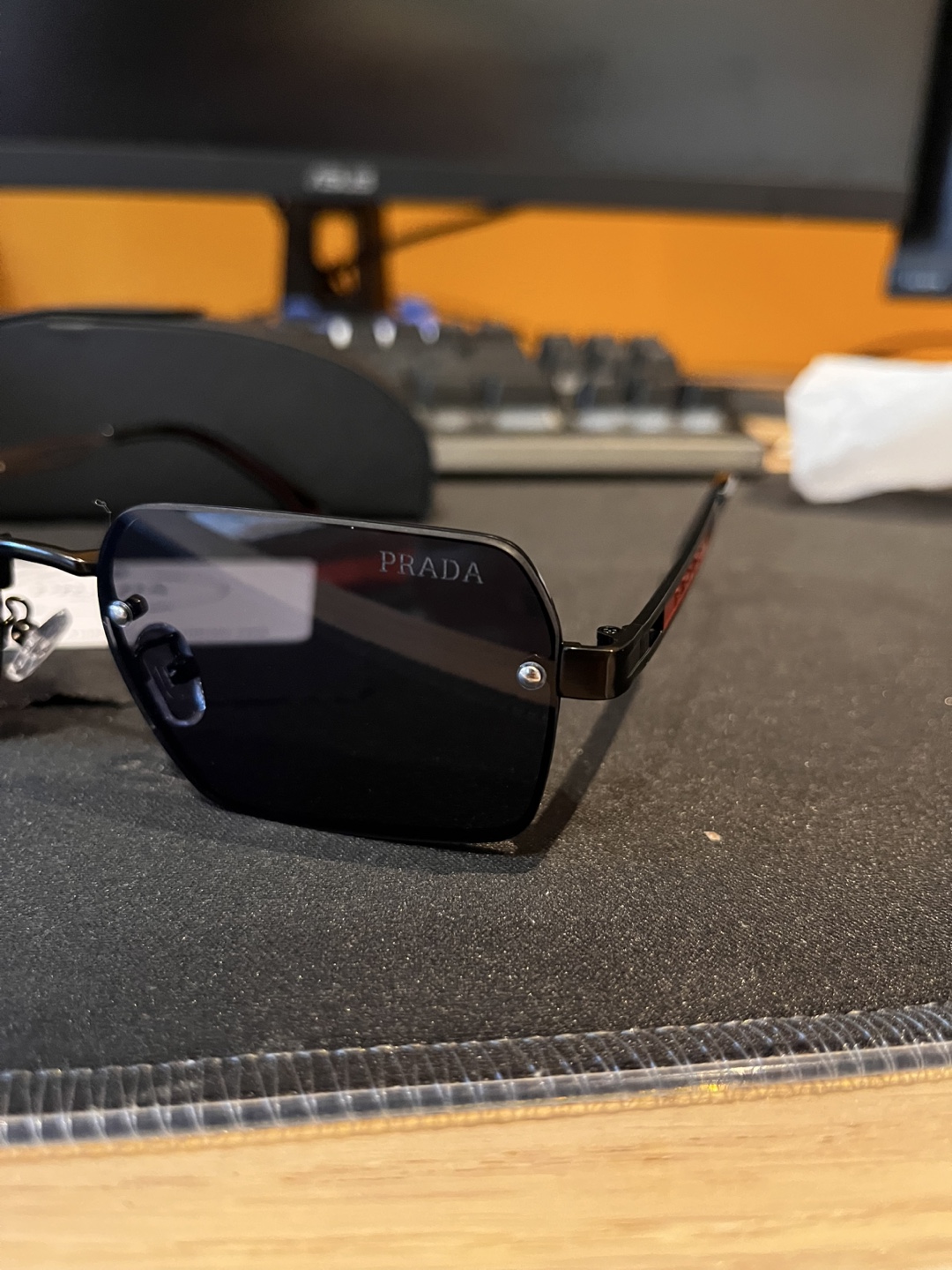 Prada Black Sunglasses with Case - photo 4