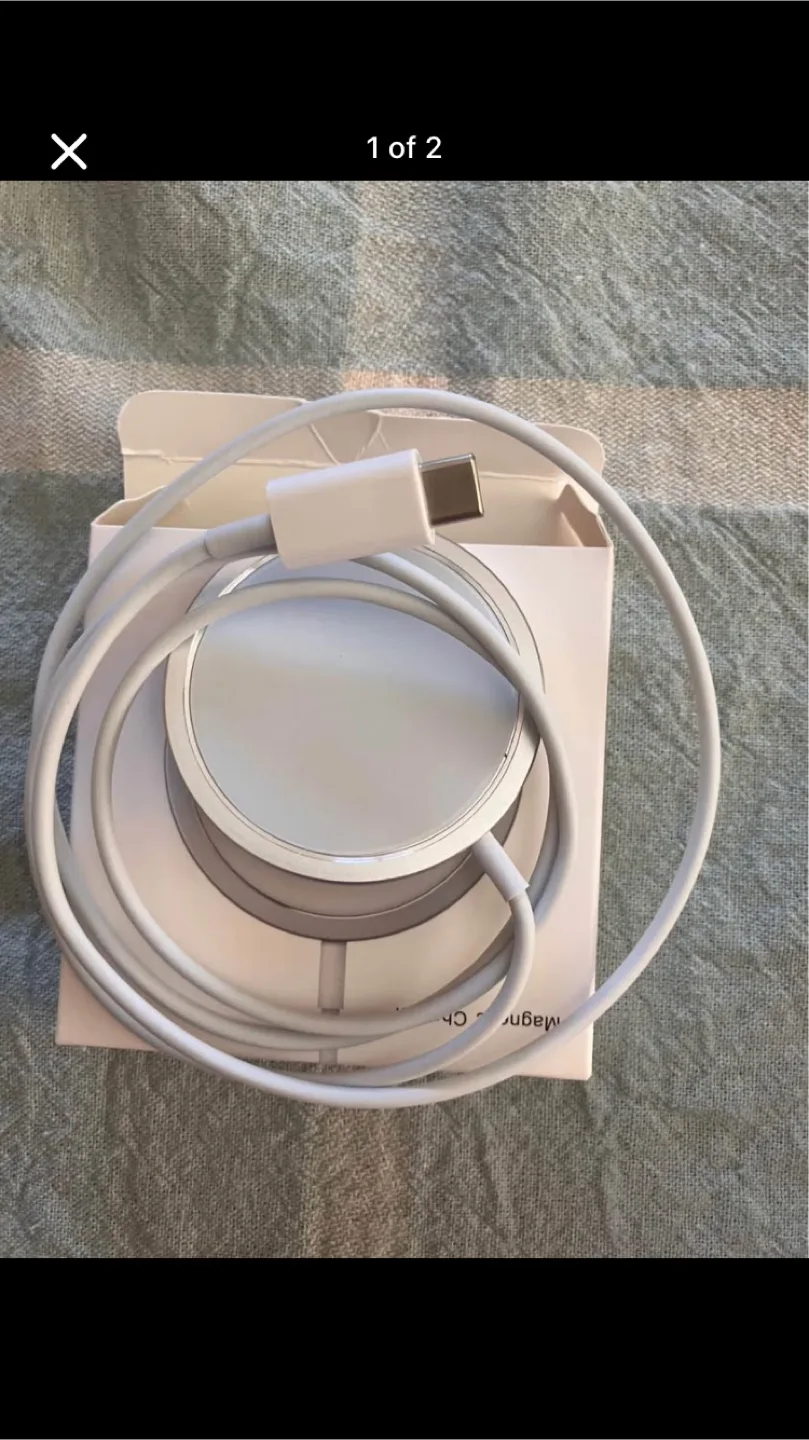 Magnetic phone charger image indicator(2)