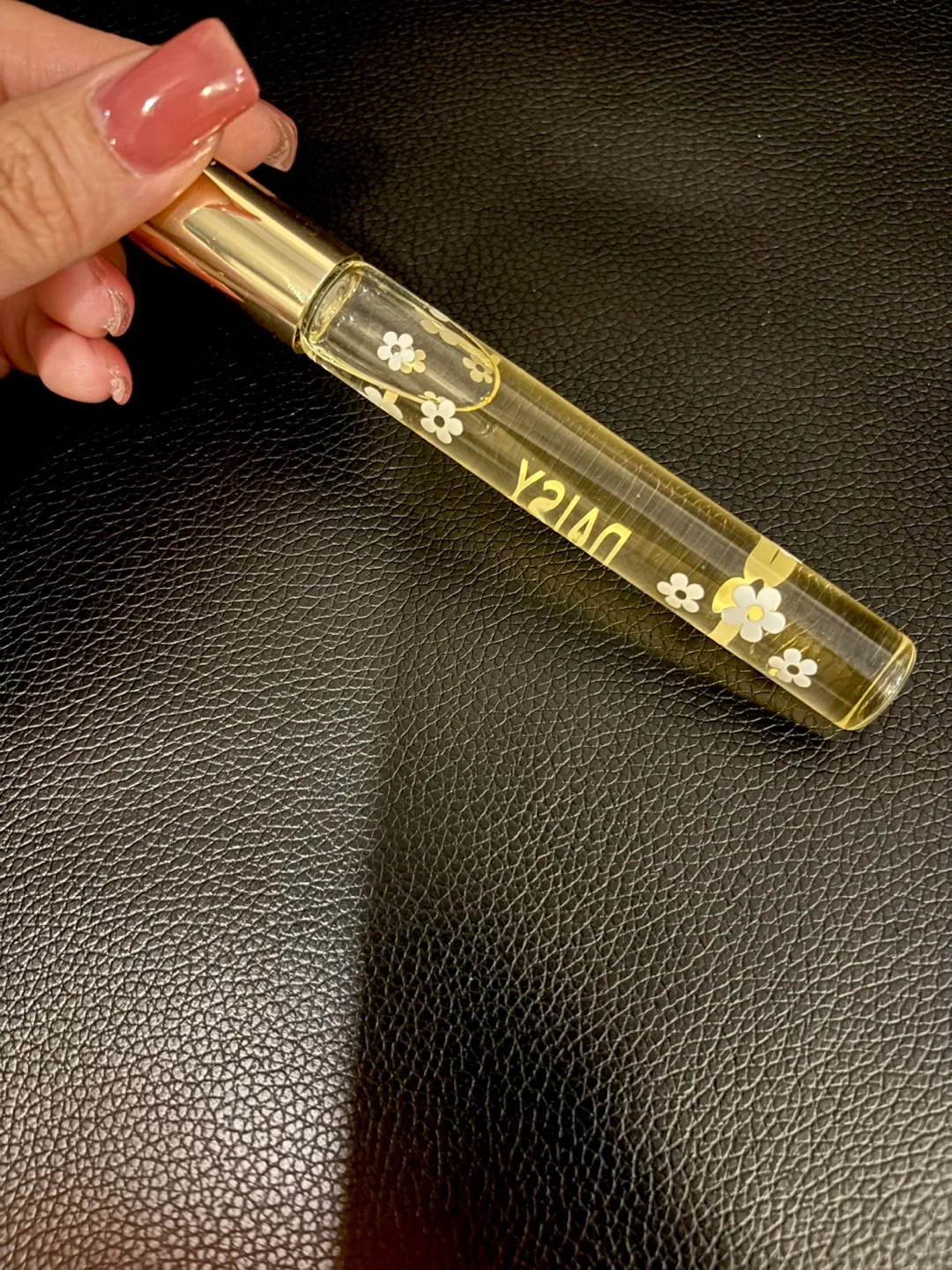 Marc Jacobs Daisy Rollerball (10 ml) image indicator(2)