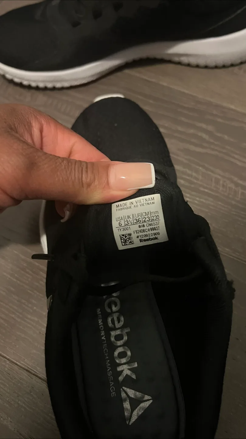 Reebok Memory Tech Massage Women's Shoes - Size 6 image indicator(3)