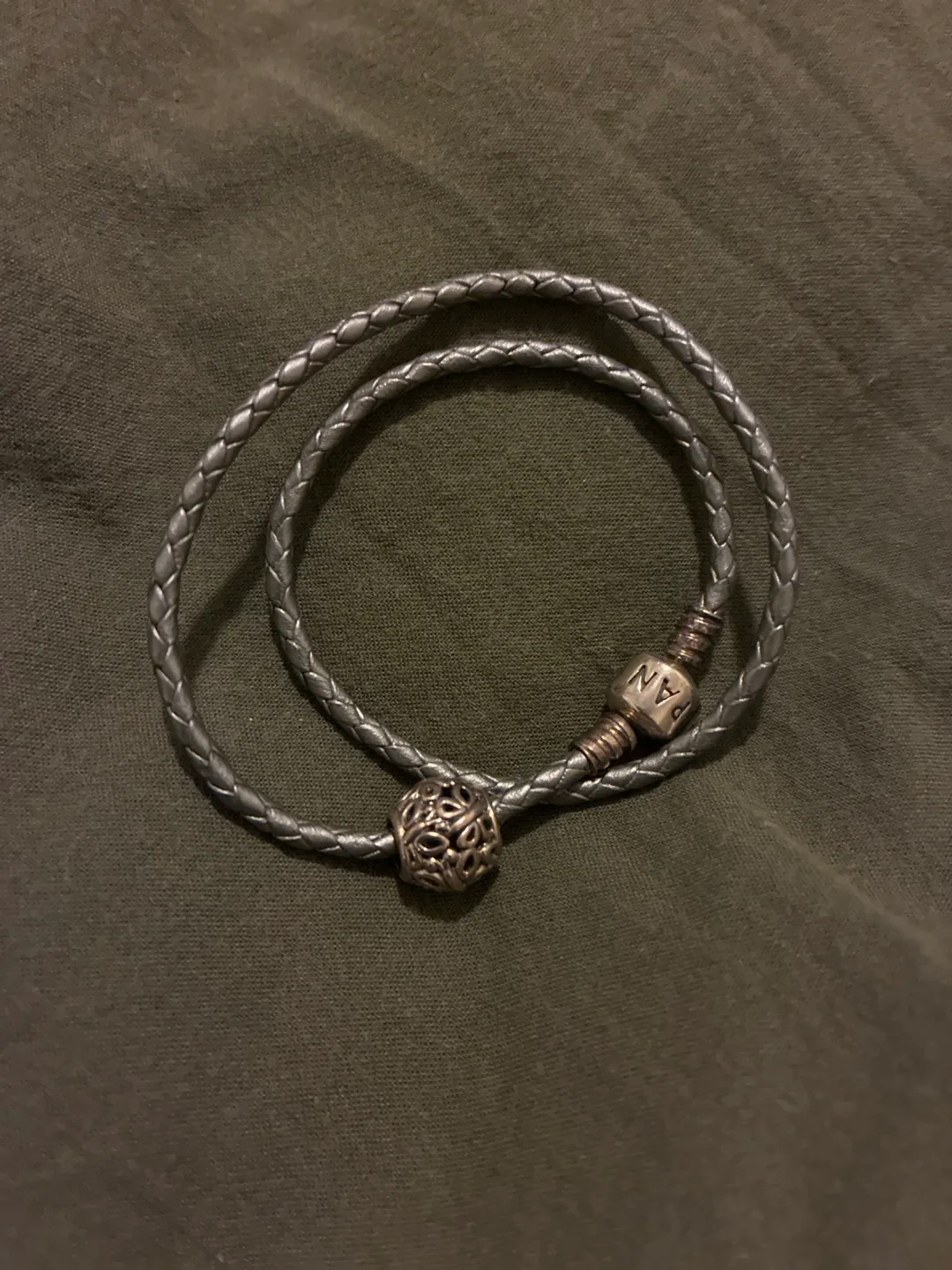 Pandora Charm Bracelet image indicator(2)