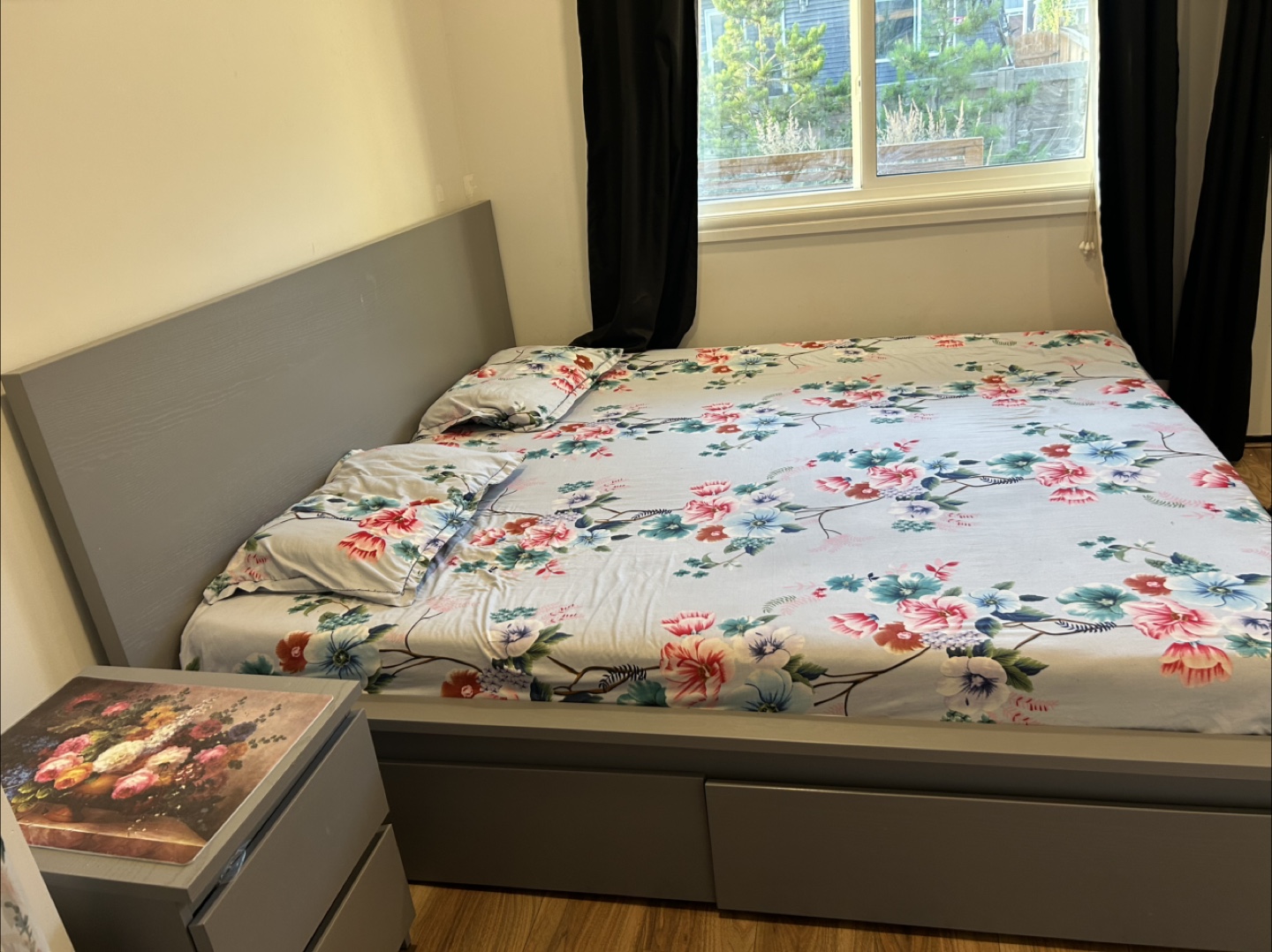 King size Ikea Grey Bed Frame - photo 2