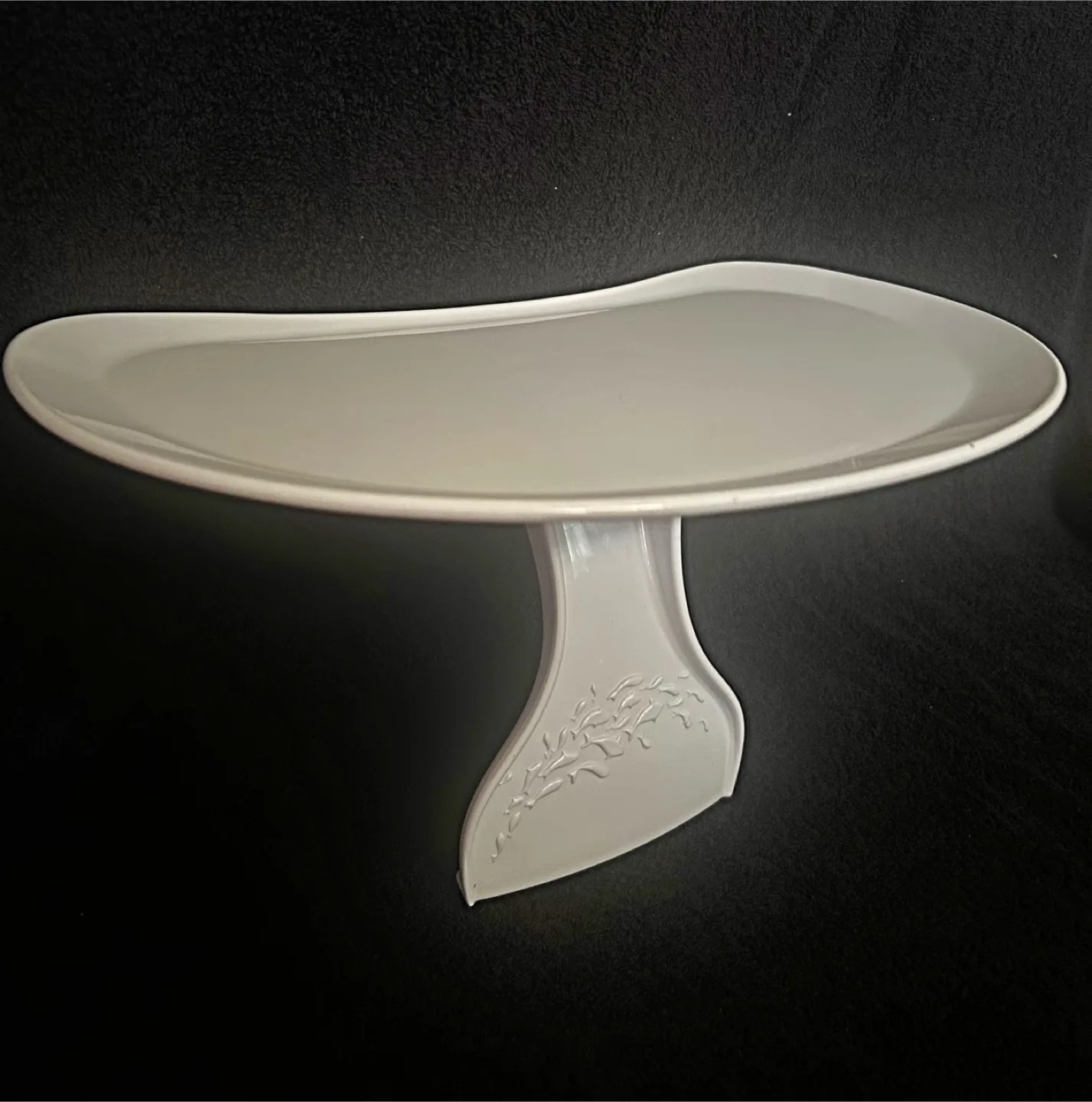 Bumbo Floor Seat - Blue, Ages 0-12 Months TRAY INCLUDED image indicator(8)