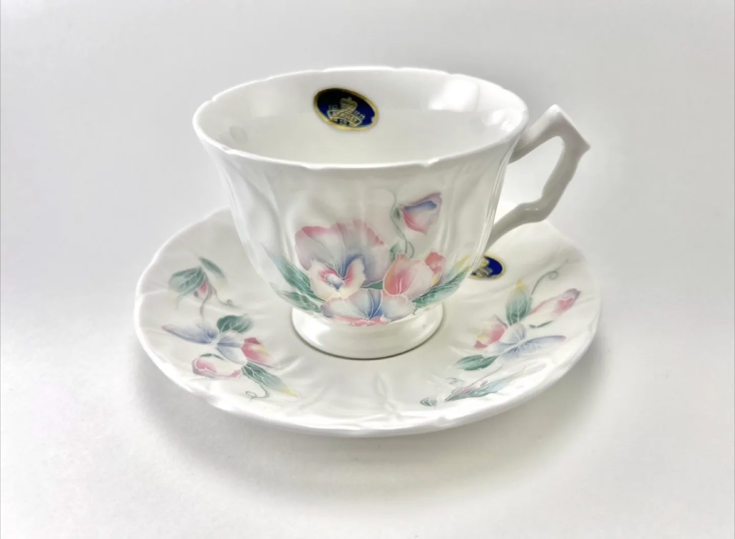 Aynsley Little Sweetheart teacup thumbnail