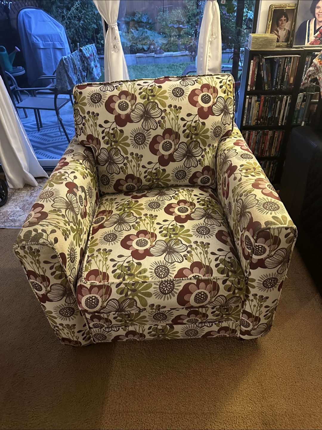 Floral Pattern Armchair