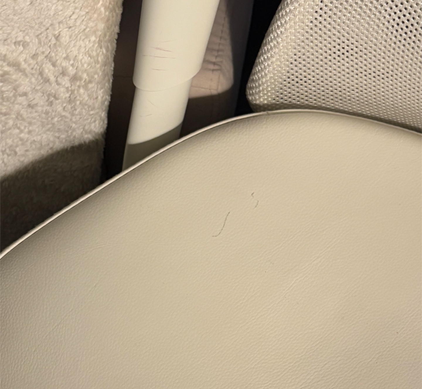 White Office Chair - photo 2